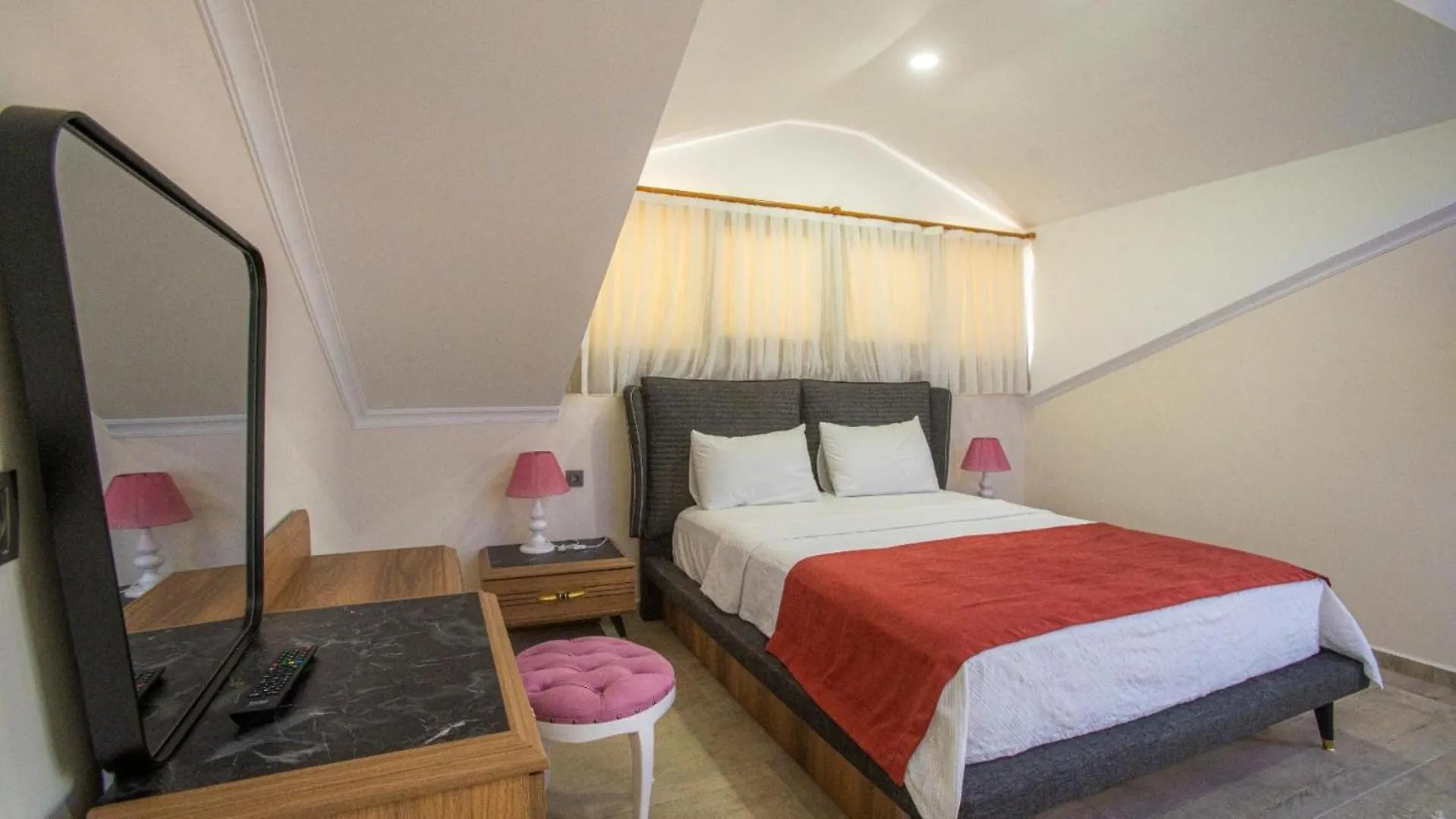 Fethiye 3 Bedroom Villa - 9003